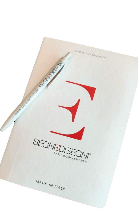 Progettazione e realizzazione agenda con penna personalizzata